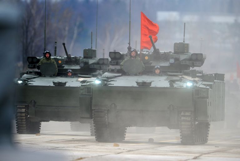 Бронетранспортеры (БТР) на гусеничной платформе Курганец-25 Бронетранспортеры (БТР) на гусеничной платформе Курганец-25