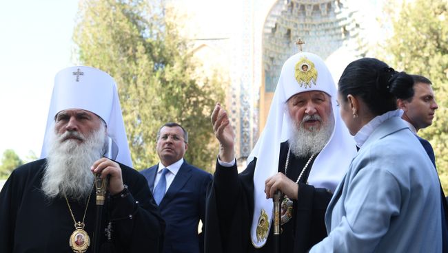 Патриарх Кирилл и митрополит Ташкентский и Узбекистанский Викентий в Самарканде. 30 сентября 2017 Патриарх Кирилл и митрополит Ташкентский и Узбекистанский Викентий в Самарканде. 30 сентября 2017