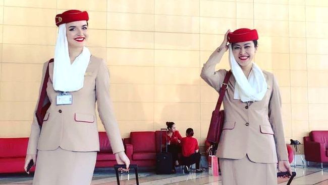 Елизавета Андреева (слева) в авиационном колледже Emirates Елизавета Андреева (слева) в авиационном колледже Emirates
