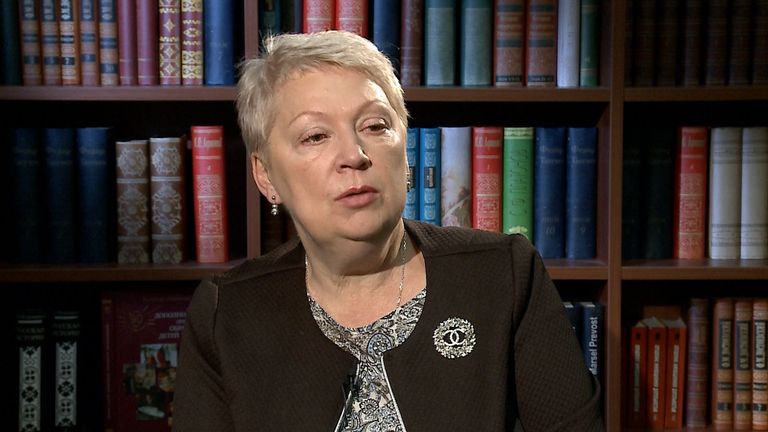 Васильева рассказала, когда появятся новые базовые учебники