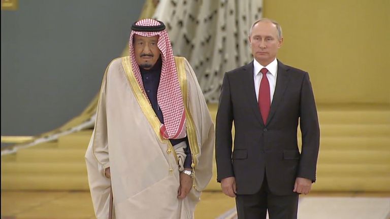 Путин встретился в Кремле с королем Саудовской Аравии