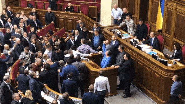 Драка в Верховной раде gif Драка в Верховной раде gif