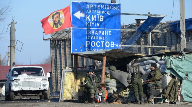 Блокпост ополченцев ДНР на окраине Дебальцево. Архивное фото
