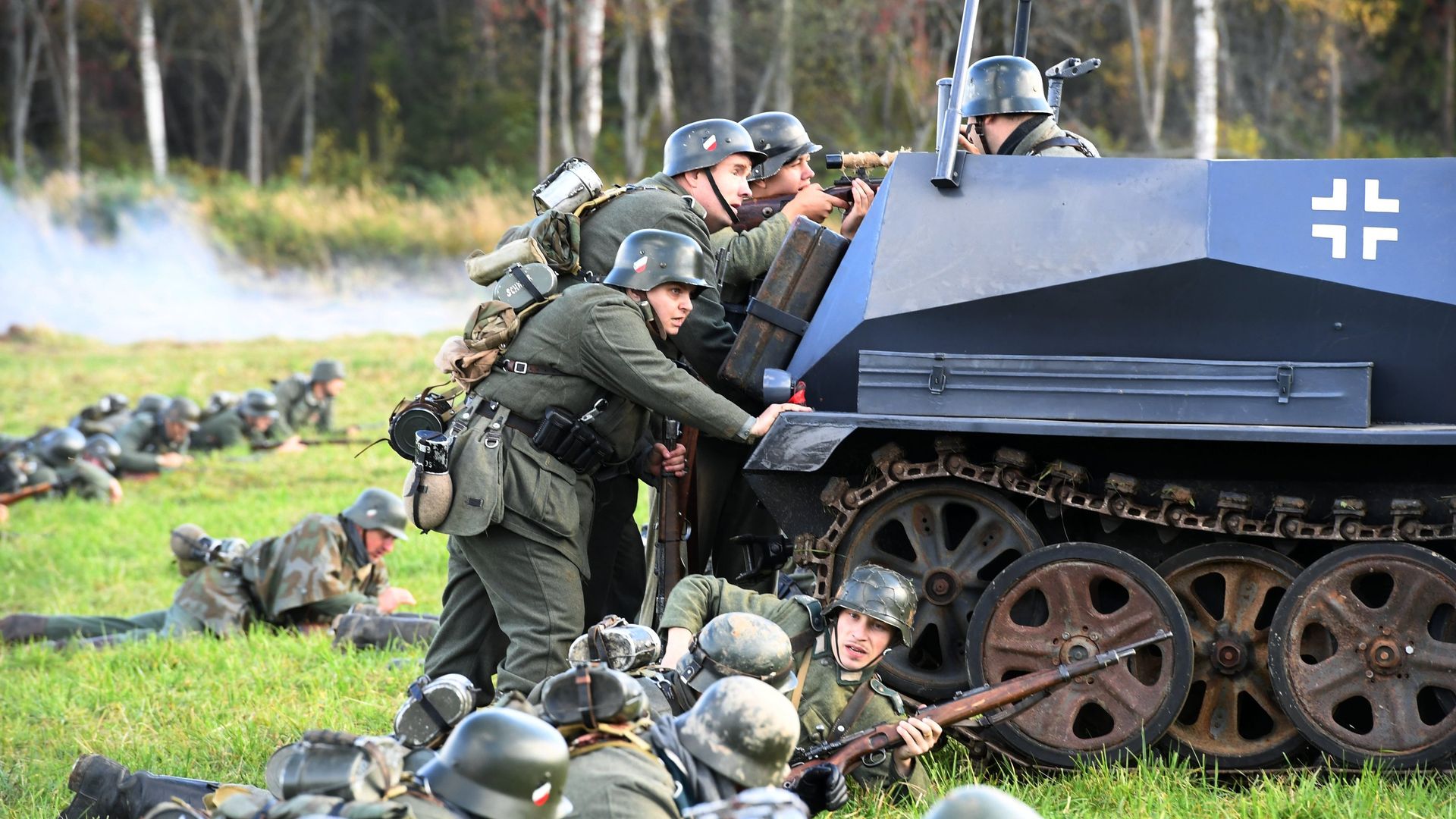 Участники военно-исторической реконструкции событий Великой отечественной войны Участники военно-исторической реконструкции событий Великой отечественной войны - РИА Новости, 1920, 28.05.2024