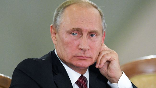 Президент РФ Владимир Путин на заседании ЕврАзЭС на уровне глав государств в расширенном составе. 11 октября 2017 Президент РФ Владимир Путин на заседании ЕврАзЭС на уровне глав государств в расширенном составе. 11 октября 2017