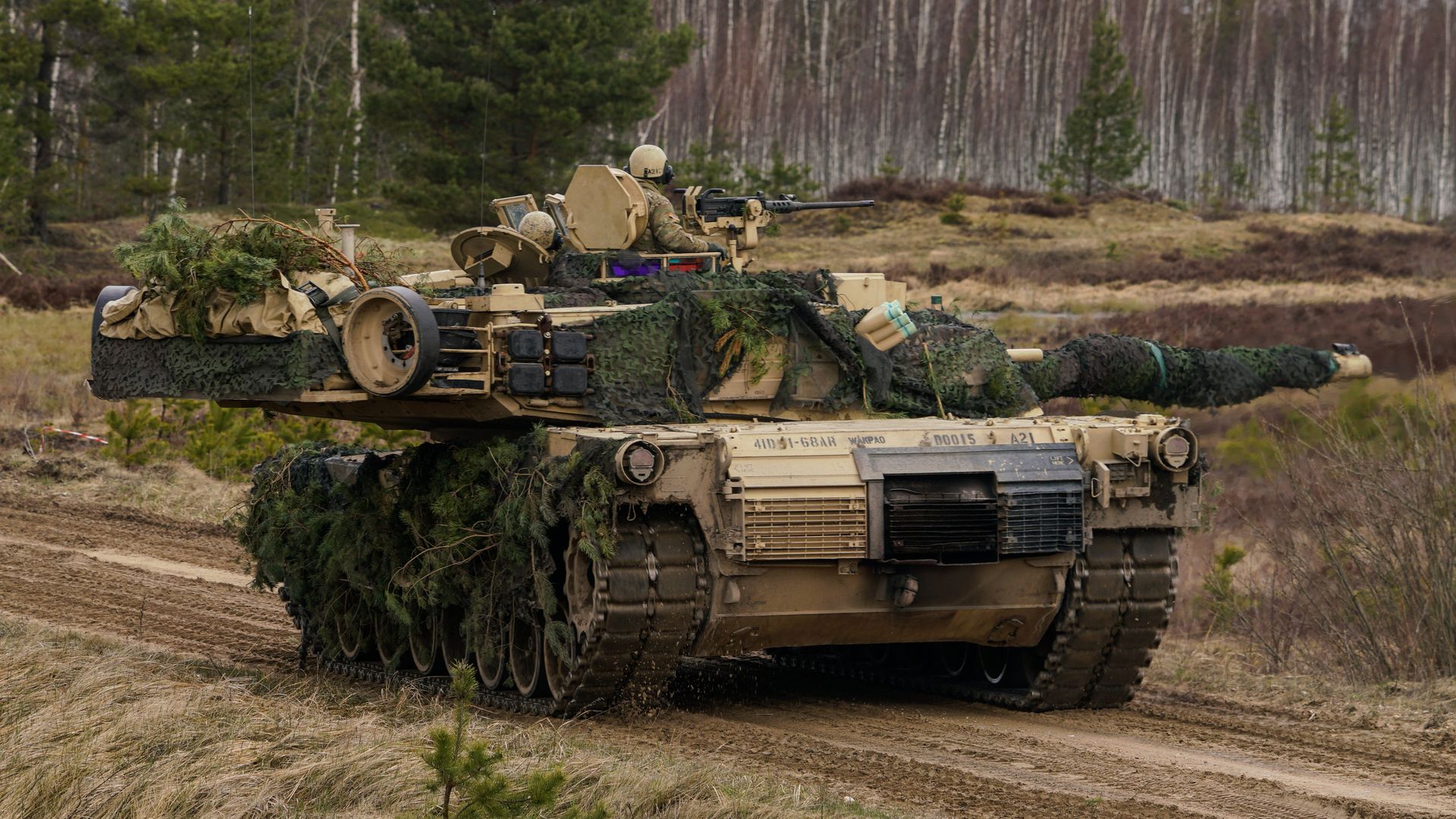 Танк M1 Abrams на международных военных учениях Summer Shield XIV в Латвии Танк M1 Abrams на международных военных учениях Summer Shield XIV в Латвии - РИА Новости, 1920, 04.02.2021
