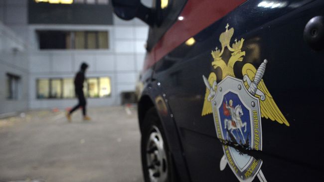 Автомобиль следственного комитета (СК) РФ Автомобиль следственного комитета (СК) РФ