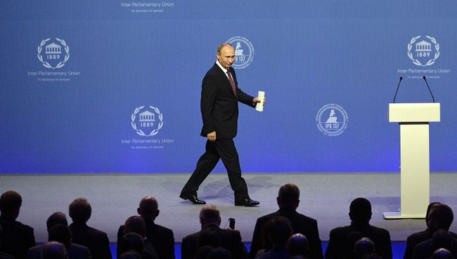 Президент России Владимир Путин выступает на церемонии открытия 137-й Ассамблеи Межпарламентского союза в Санкт-Петербурге. 14 октября 2017 Президент России Владимир Путин выступает на церемонии открытия 137-й Ассамблеи Межпарламентского союза в Санкт-Петербурге. 14 октября 2017