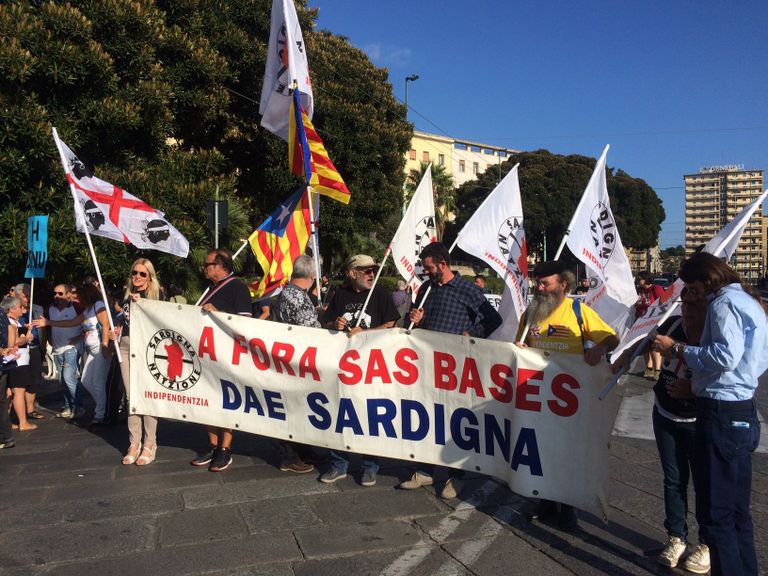 Акция против НАТО в Италии Акция против НАТО в Италии