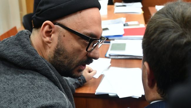 Режиссер Кирилл Серебренников в Басманном суде Москвы. 17 октября 2017 Режиссер Кирилл Серебренников в Басманном суде Москвы. 17 октября 2017