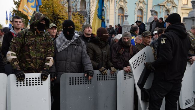 Акция протеста у здания Верховной рады Украины в Киеве Акция протеста у здания Верховной рады Украины в Киеве