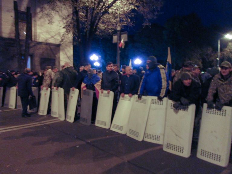 Ситуация возле здания Верховной рады в Киеве Ситуация возле здания Верховной рады в Киеве