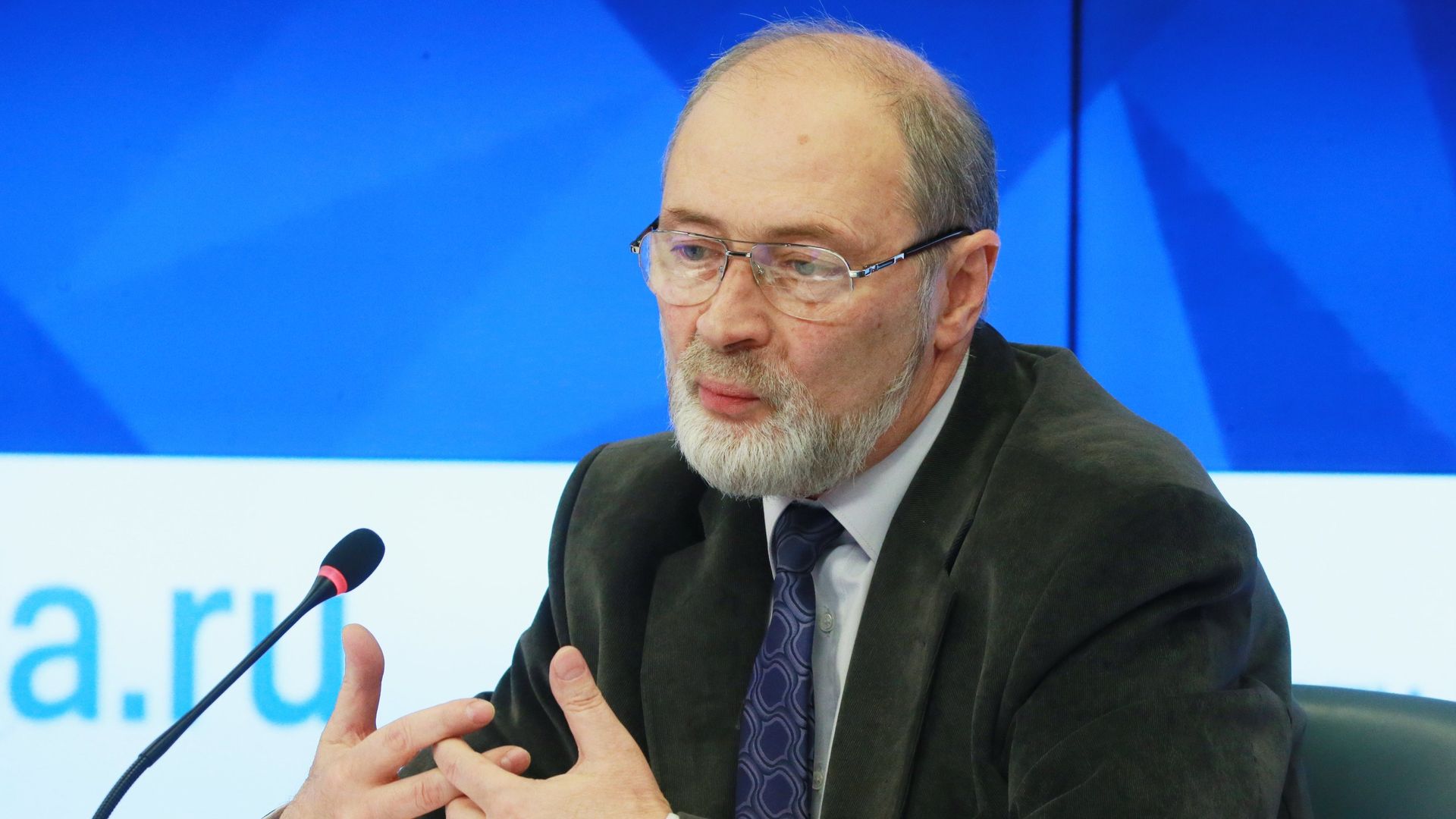 Директор Гидрометцентра России Роман Вильфанд во время пресс-конференции в Международном мультимедийном пресс-центре МИА Россия сегодня. 18 октября 2017 года - РИА Новости, 1920, 28.12.2021