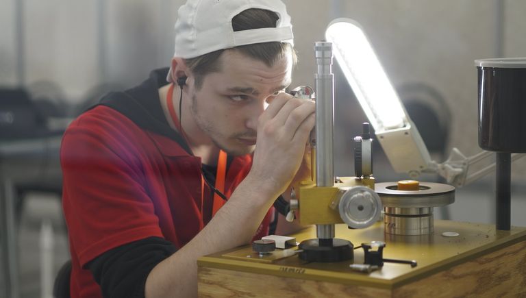 V Национальный чемпионат WorldSkills в Краснодаре. Соревнования в компетенции Ювелирное дело