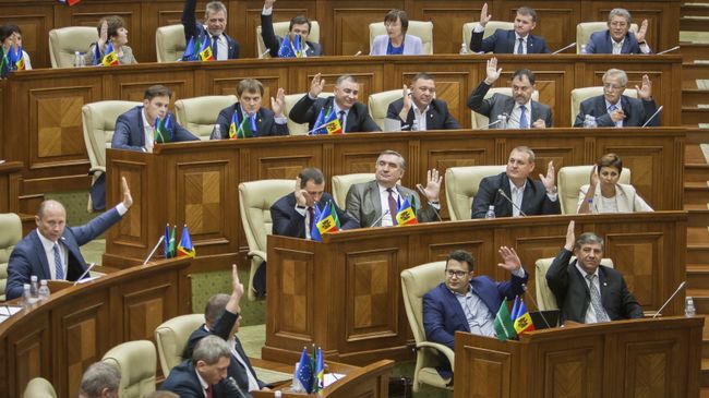 Заседание парламента в Кишиневе, Молдова. Архивное фото Заседание парламента в Кишиневе, Молдова. Архивное фото
