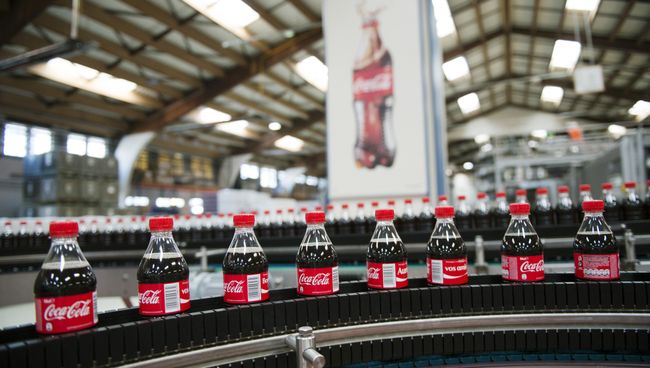 Производство напитка Coca-Cola