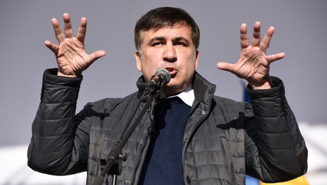 Михаил Саакашвили на вече у здания Верховной рады в Киеве. Архивное фото