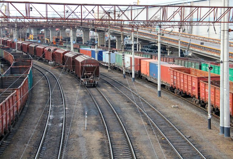 Товарные вагоны в Одесском порту