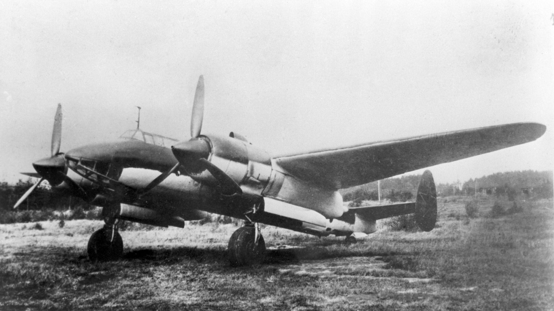 Бомбардировщик Ту-2 Бомбардировщик Ту-2 - РИА Новости, 1920, 06.07.2022