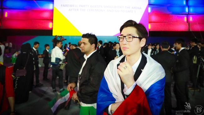 Призер чемпионата мира WorldSkills Abu Dhabi 2017 по компетенции Кондитерское дело Степан Кириллин Призер чемпионата мира WorldSkills Abu Dhabi 2017 по компетенции Кондитерское дело Степан Кириллин
