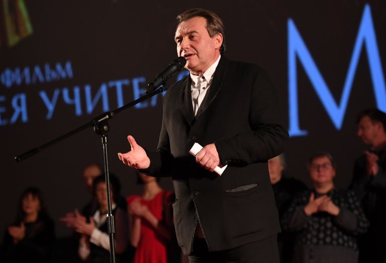 Режиссёр Алексей Учитель на премьере своего фильма Матильда в киноцентре Октябрь в Москве. 24 октября 2017 Режиссёр Алексей Учитель на премьере своего фильма Матильда в киноцентре Октябрь в Москве. 24 октября 2017