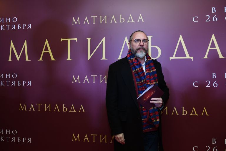 Режиссер Юрий Грымов на премьере фильма Алексея Учителя Матильда в киноцентре Октябрь в Москве. 24 октября 2017 Режиссер Юрий Грымов на премьере фильма Алексея Учителя Матильда в киноцентре Октябрь в Москве. 24 октября 2017