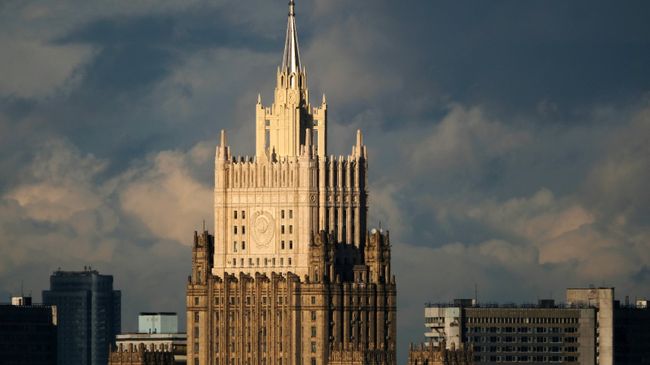 Здание министерства иностранных дел РФ в Москве. Архивное фото Здание министерства иностранных дел РФ в Москве. Архивное фото