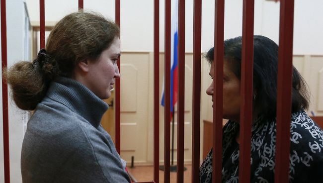 Директор Российского академического молодежного театра (РАМТ) Софья Апфельбаум в Басманном суде Москвы. 27 октября 2017 Директор Российского академического молодежного театра (РАМТ) Софья Апфельбаум в Басманном суде Москвы. 27 октября 2017