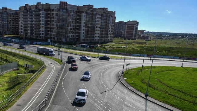 Дорожная развязка в Москве. Архивное фото Дорожная развязка в Москве. Архивное фото