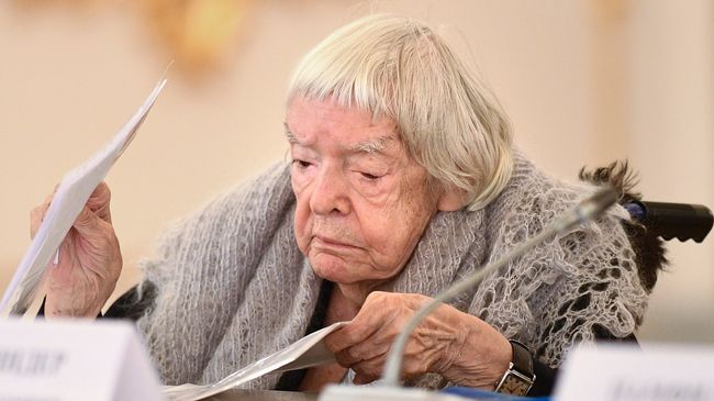 Людмила Алексеева