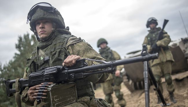 Военнослужащие Воздушно-десантных войск во время учений. Архивное фото Военнослужащие Воздушно-десантных войск во время учений. Архивное фото