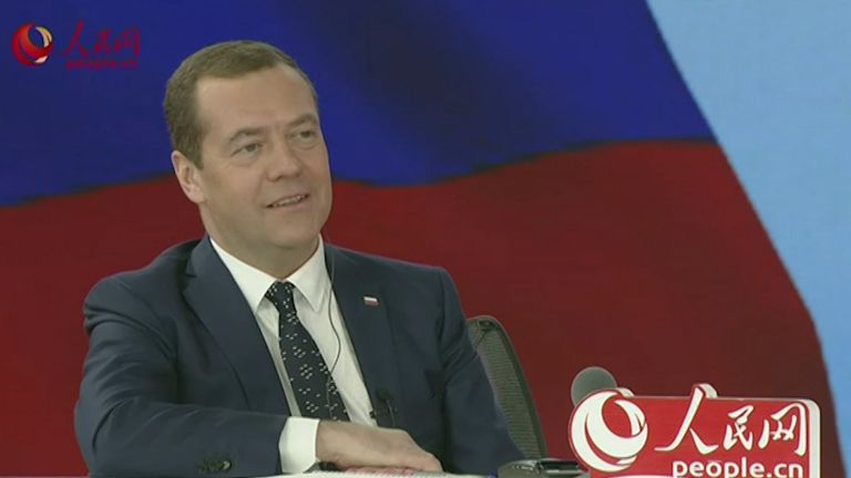 Медведев рассказал, какую музыку предпочитает слушать Медведев рассказал, какую музыку предпочитает слушать