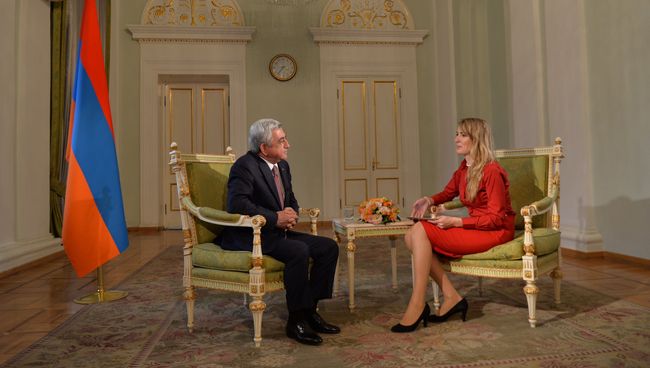 Президент Армении Серж Саргсян во время интервью РИА Новости Президент Армении Серж Саргсян во время интервью РИА Новости