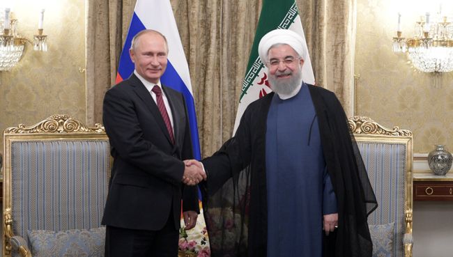 Президент РФ Владимир Путин и президент Ирана Хасан Рухани во время встречи в Тегеране. 1 ноября 2017 Президент РФ Владимир Путин и президент Ирана Хасан Рухани во время встречи в Тегеране. 1 ноября 2017