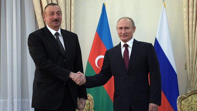 Президент РФ Владимир Путин и президент Азербайджана Ильхам Алиев. Архивное фото Президент РФ Владимир Путин и президент Азербайджана Ильхам Алиев. Архивное фото