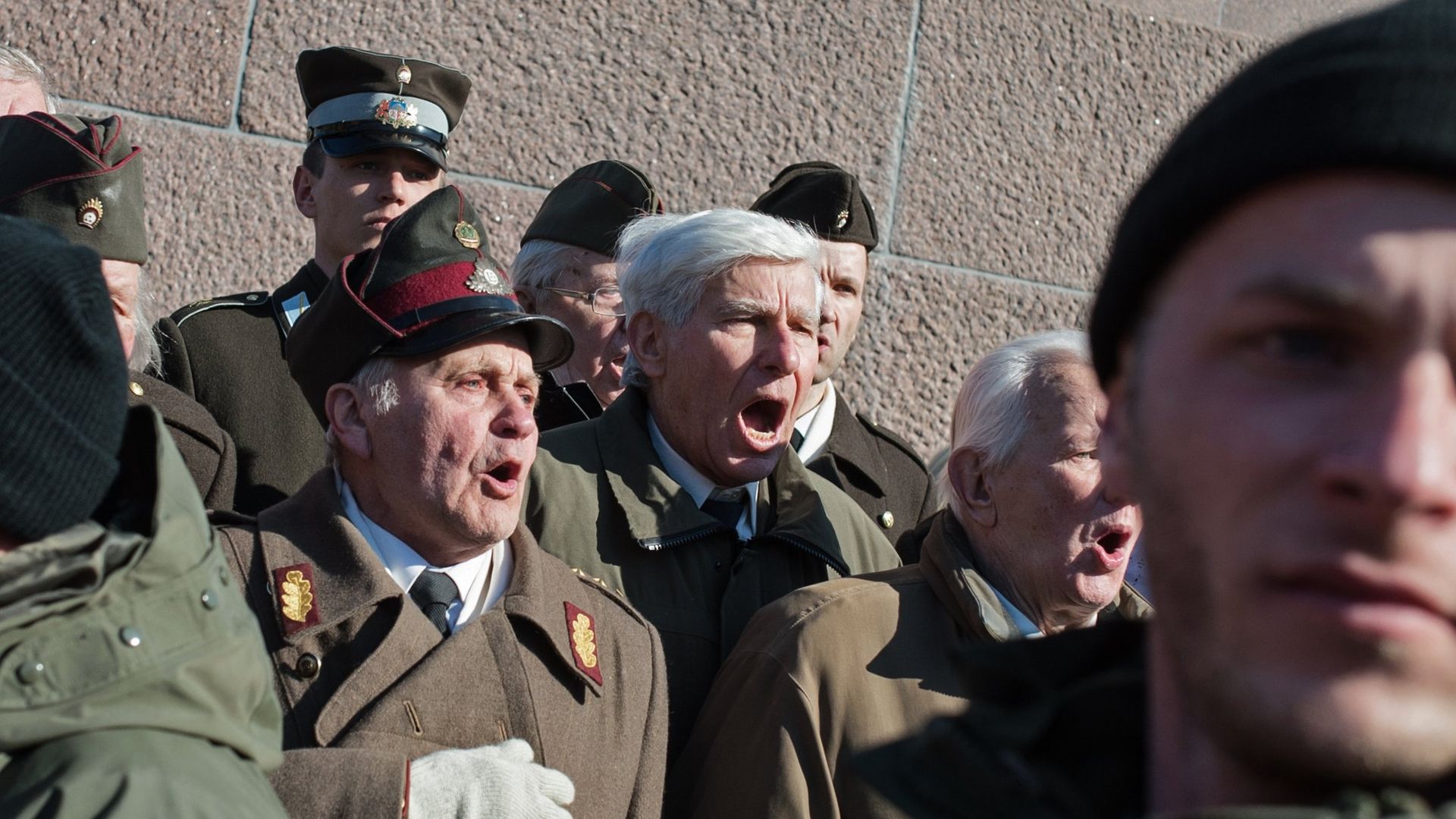 Шествие участников легиона Ваффен СС в Риге Шествие участников легиона Ваффен СС в Риге - РИА Новости, 1920, 16.03.2020