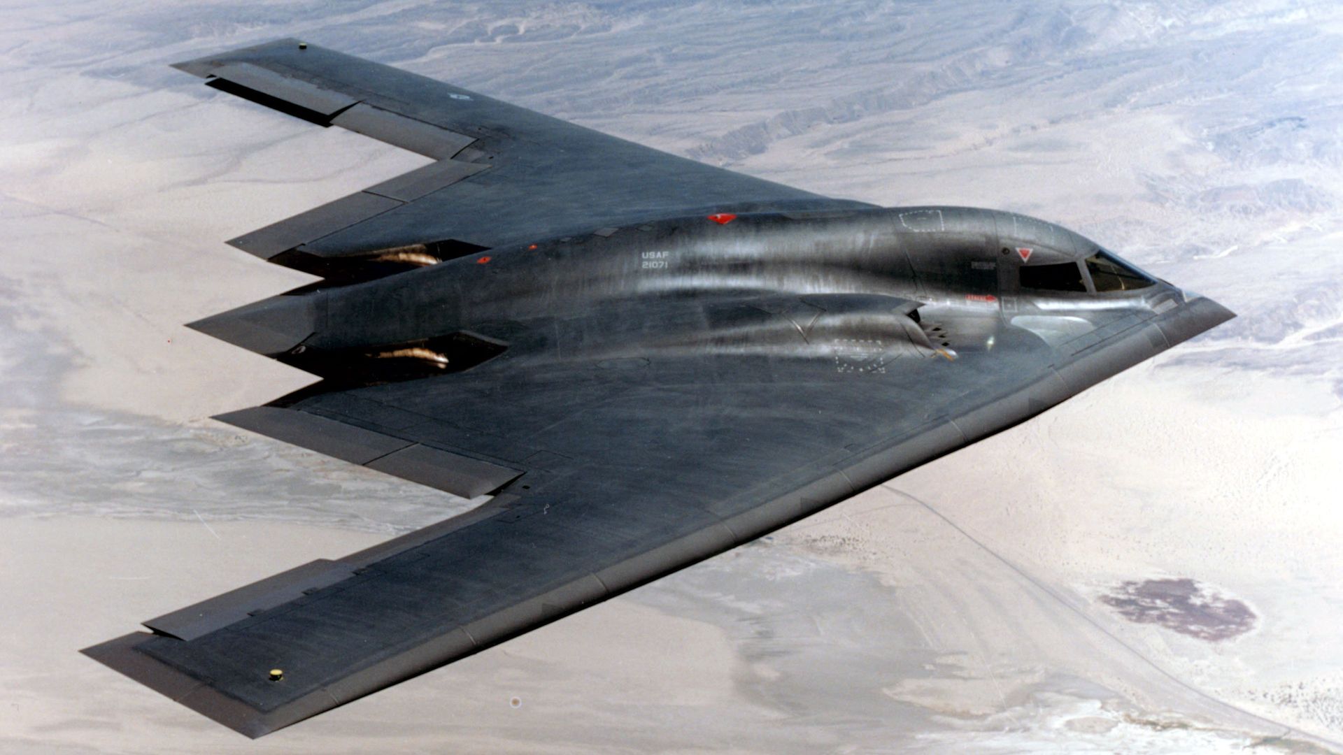 Американский тяжёлый малозаметный стратегический бомбардировщик Northrop B-2 Spirit Американский тяжёлый малозаметный стратегический бомбардировщик Northrop B-2 Spirit - РИА Новости, 1920, 30.06.2026