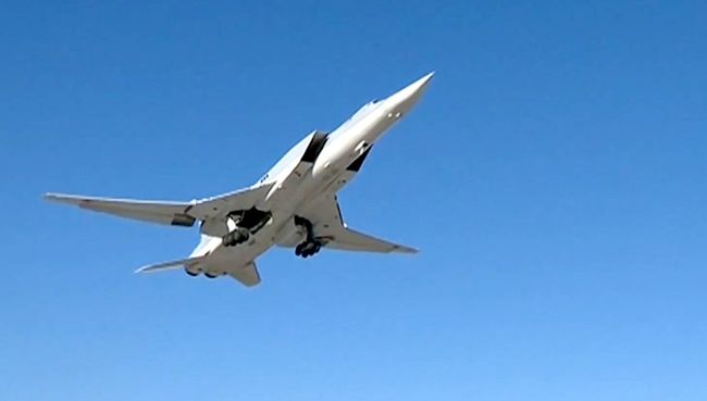Бомбардировщик Ту-22М3 ВКС РФ. Архивное фото Бомбардировщик Ту-22М3 ВКС РФ. Архивное фото