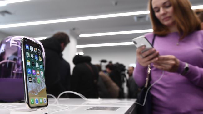 Старт продаж iPhone X в России Старт продаж iPhone X в России