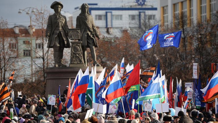 Участники на митинге в честь Дня народного единства в Екатеринбурге. 4 ноября 2017 Участники на митинге в честь Дня народного единства в Екатеринбурге. 4 ноября 2017