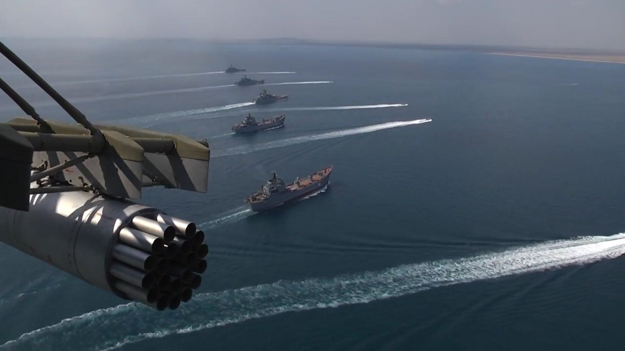 Корабли Черноморского флота во время учений в Крыму Корабли Черноморского флота во время учений в Крыму - РИА Новости, 1920, 03.12.2020