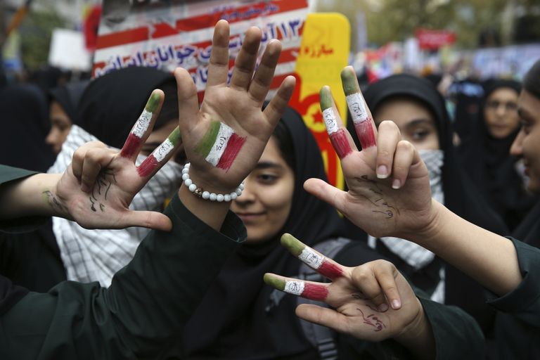 Акции против США в день 38-летия со дня начала экономического противостояния США и Ирана. Тегеран, 4 ноября 2017 