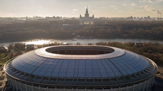 Большая спортивная арена Лужники в Москве