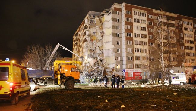 Часть жилого панельного дома №26 по Удмуртской улице обрушилась в Ижевске. 9 ноября 2017 Часть жилого панельного дома №26 по Удмуртской улице обрушилась в Ижевске. 9 ноября 2017