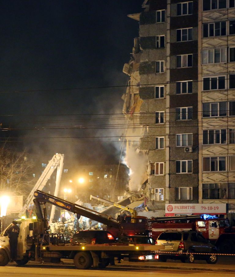 Часть жилого панельного дома №26 по Удмуртской улице обрушилась в Ижевске. 9 ноября 2017 Часть жилого панельного дома №26 по Удмуртской улице обрушилась в Ижевске. 9 ноября 2017
