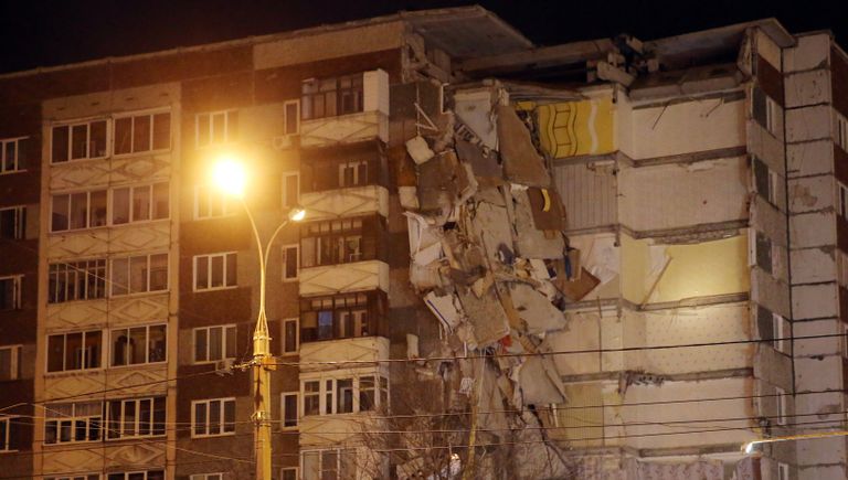 Часть жилого панельного дома №26 по Удмуртской улице обрушилась в Ижевске. 9 ноября 2017