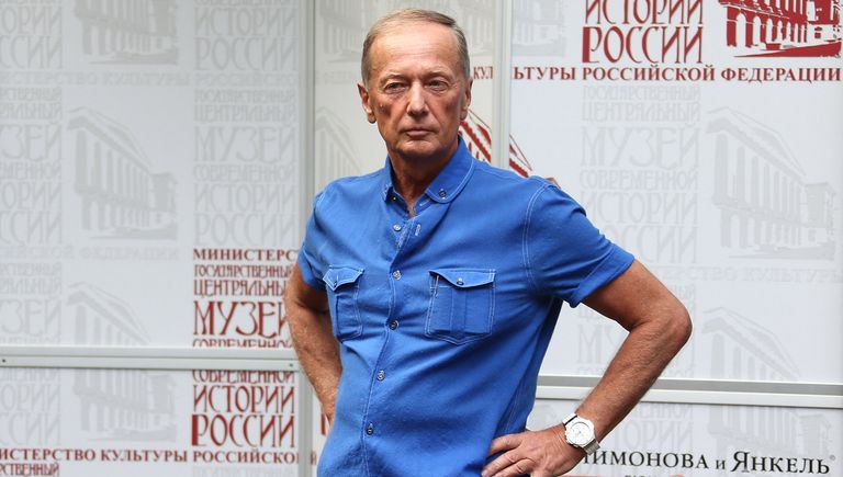 Сатирик Михаил Задорнов во время празднования 80-летнего юбилея поэта Е. Евтушенко в Галерее-музее Е. Евтушенко Сатирик Михаил Задорнов во время празднования 80-летнего юбилея поэта Е. Евтушенко в Галерее-музее Е. Евтушенко