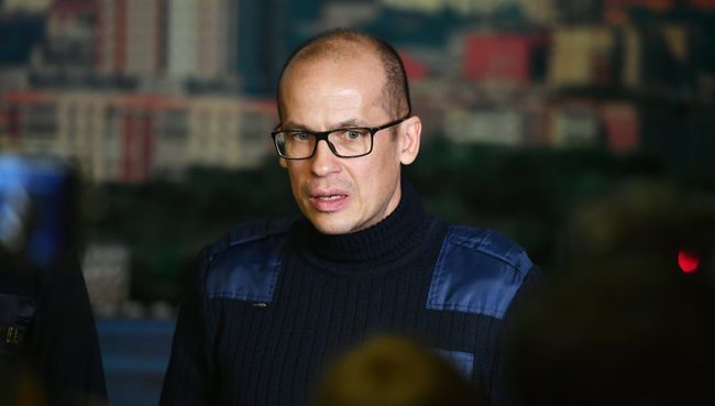 Глава Удмуртской Республики Александр Бречалов во время брифинга, организованного в связи с обрушением жилого дома в Ижевске. Архивное фото Глава Удмуртской Республики Александр Бречалов во время брифинга, организованного в связи с обрушением жилого дома в Ижевске. Архивное фото