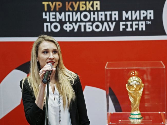 Наталья Ищенко на презентации кубка чемпионата мира-2018 по футболу в Калининграде Наталья Ищенко на презентации кубка чемпионата мира-2018 по футболу в Калининграде