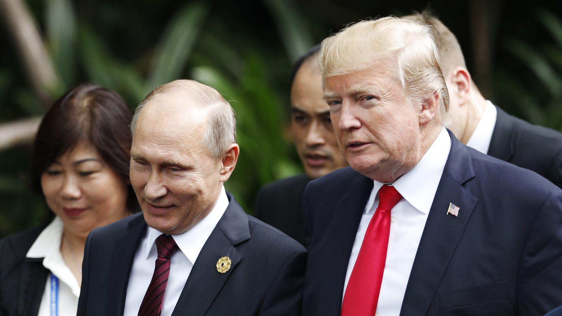 Президент России Владимир Путин и президент США Дональд Трамп  - РИА Новости, 1920, 15.04.2025